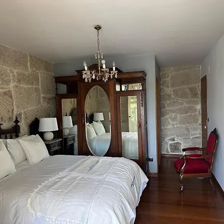 Casa Do Miraval - Museo Del Aviador Camino De Santiago Sanabres Bed and Breakfast