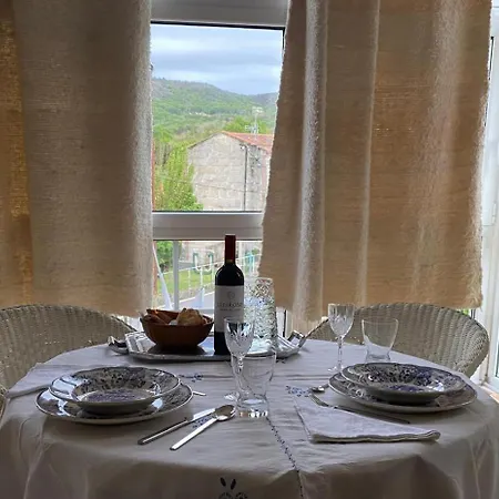 Bed and Breakfast Casa Do Miraval - Museo Del Aviador Camino De Santiago Sanabres 3*