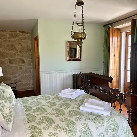 Casa Do Miraval - Museo Del Aviador Camino De Santiago Sanabres 3*